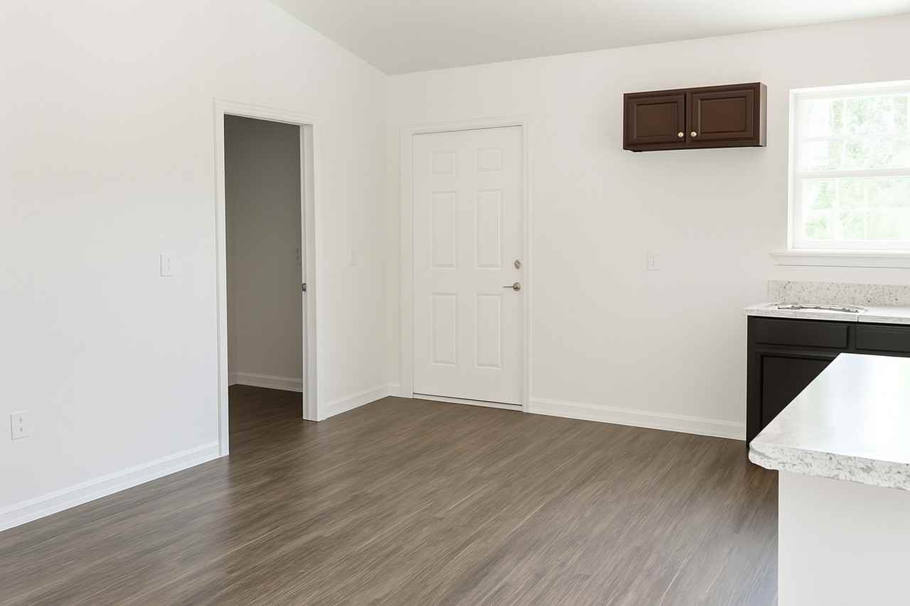 5463 Nw 54th Pl #1 - Photo 3 of 9