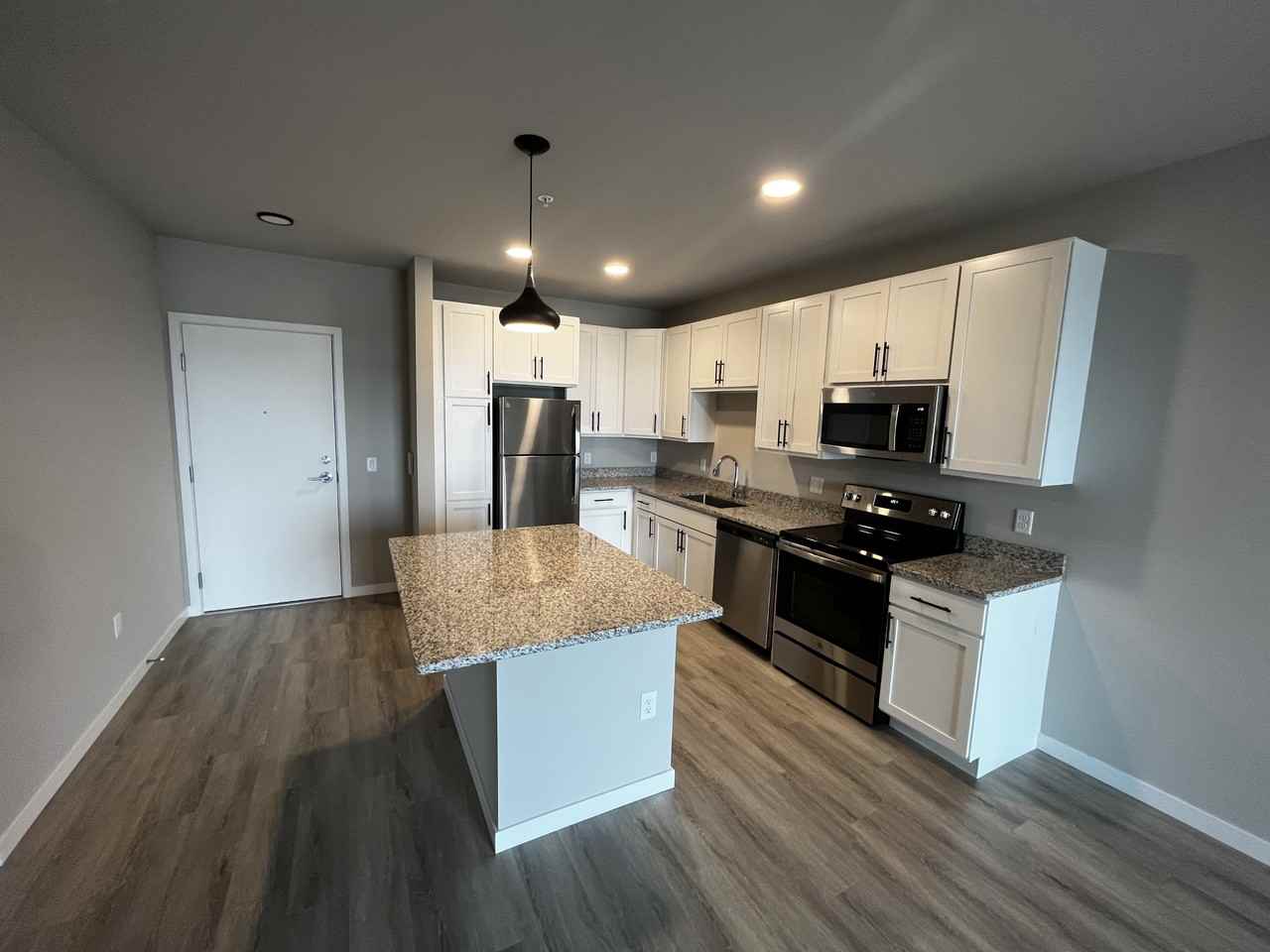 4612 Hammersley Rd #321