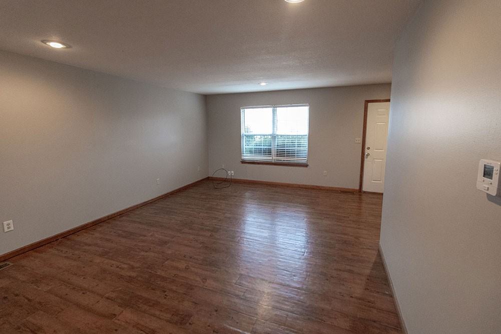 2505 Northampton Dr #2505 - Photo 4 of 35