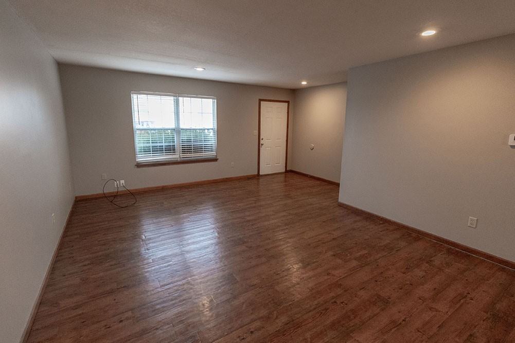 2505 Northampton Dr #2505 - Photo 5 of 35