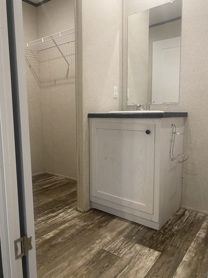 124 North Pine Street #1 - Photo 4 of 9