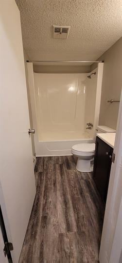 1015 Cato Ln #1015B1 - Photo 6 of 12