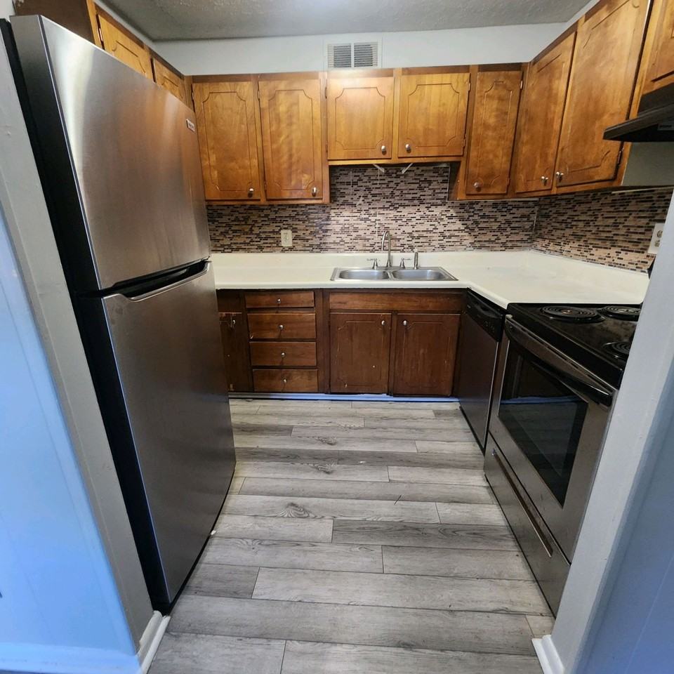 3211 Tallywood Drive #1 - Photo 5 of 11