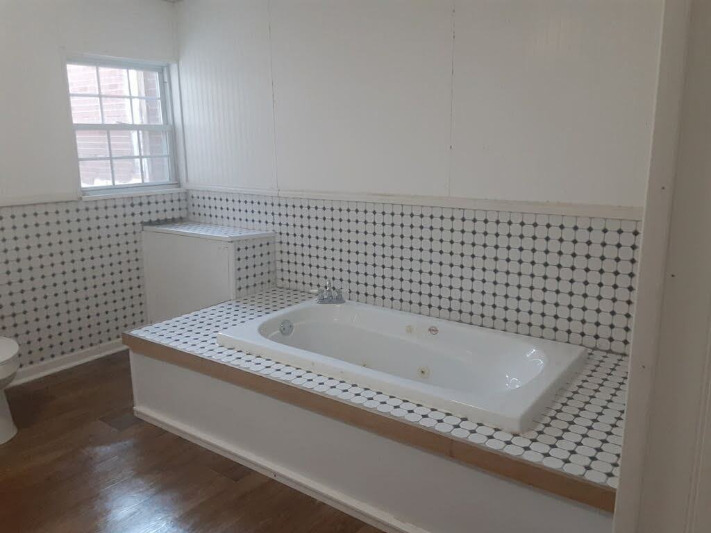 842 West Pine Street #1 - Photo 5 of 50