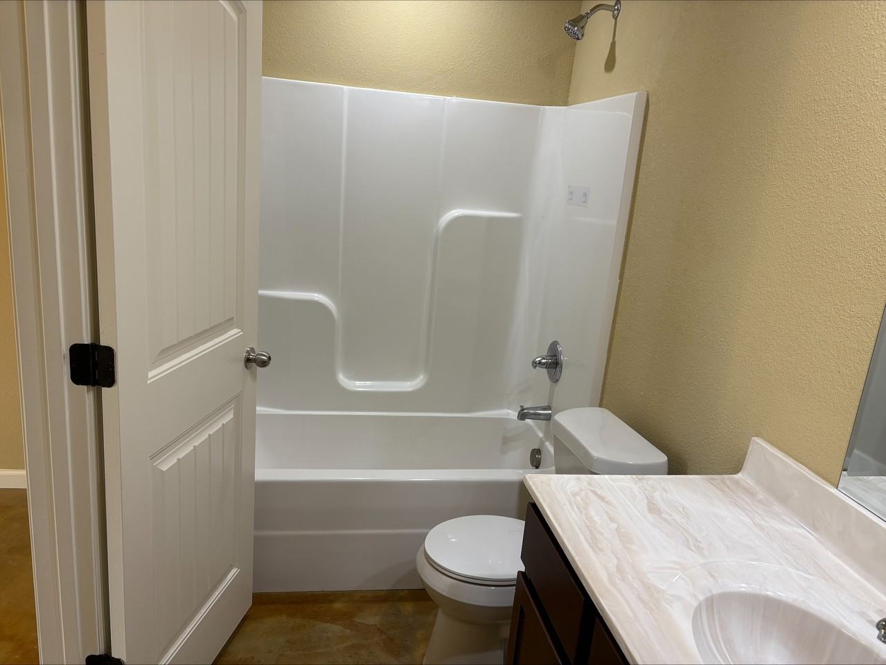 401 Eagle St #58 - Photo 5 of 13