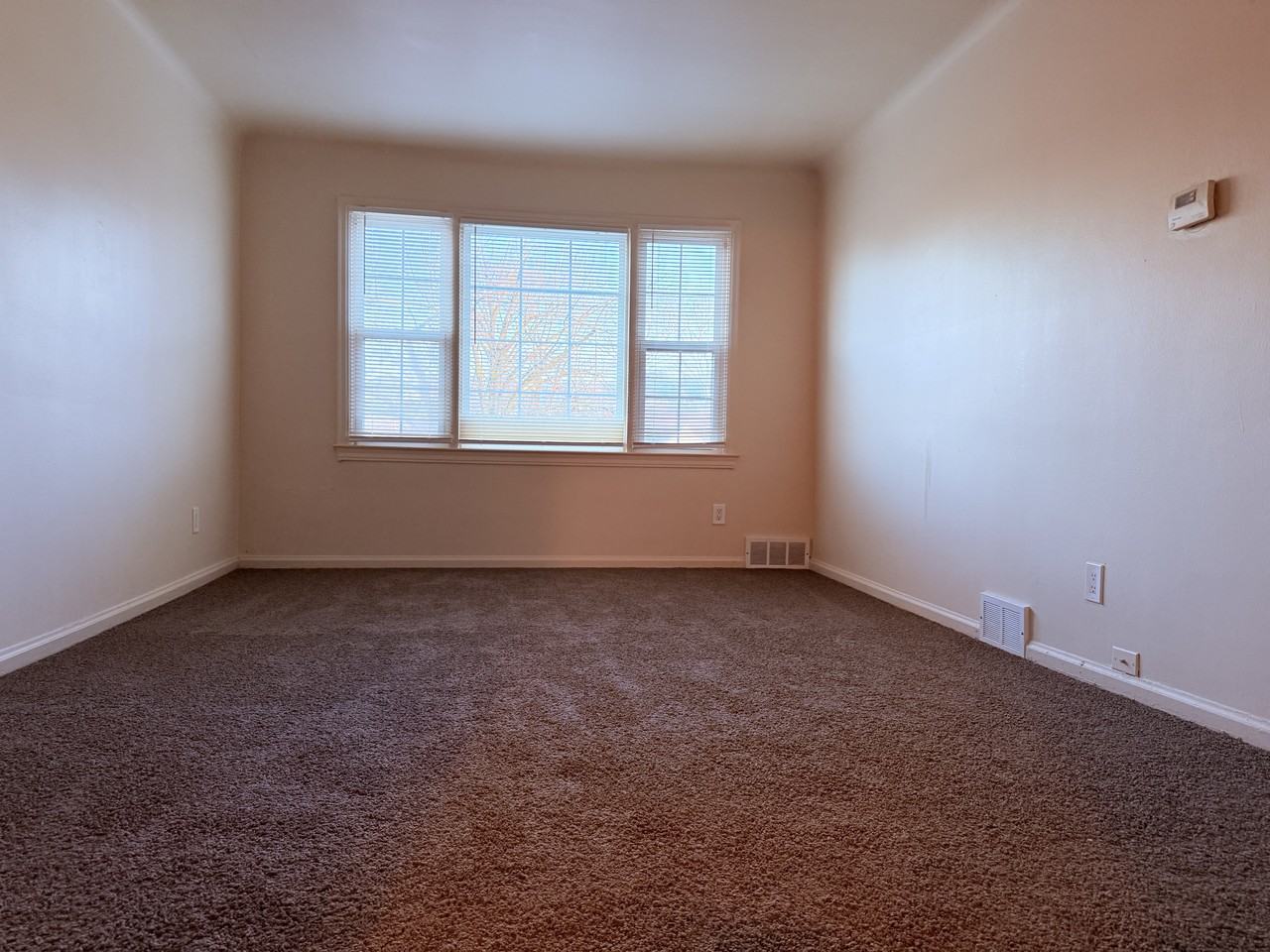 9345 Rutherford Street #3 - Photo 6 of 6