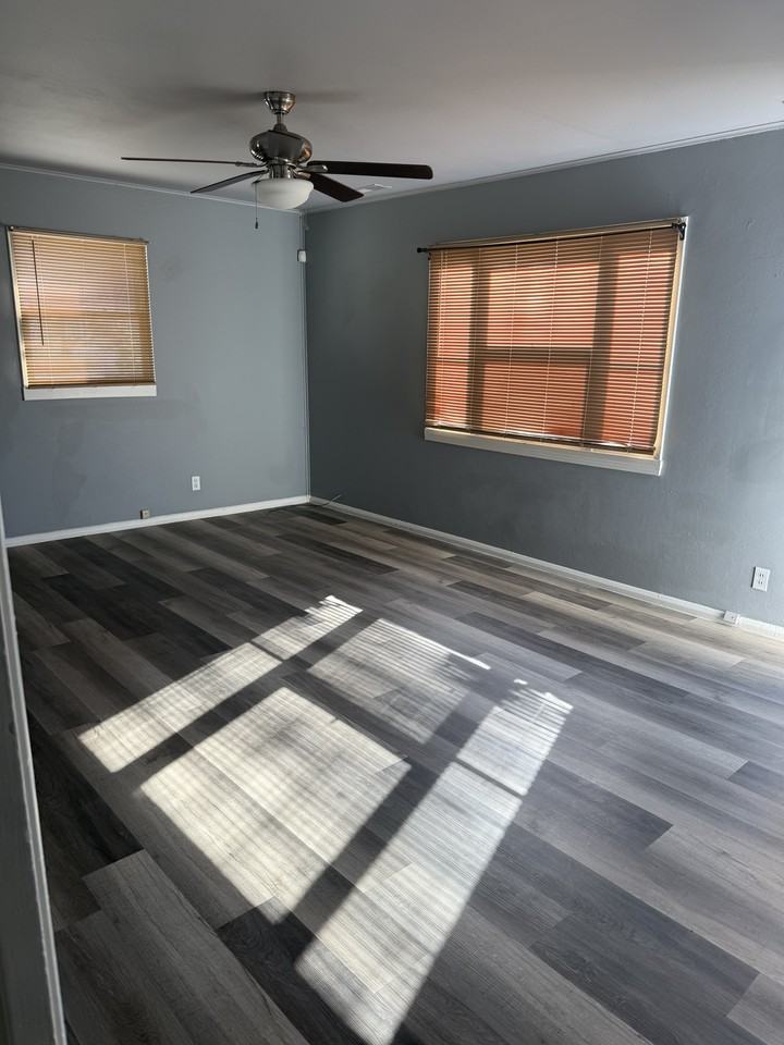 619 West Lakewood Avenue #1 - Photo 3 of 10