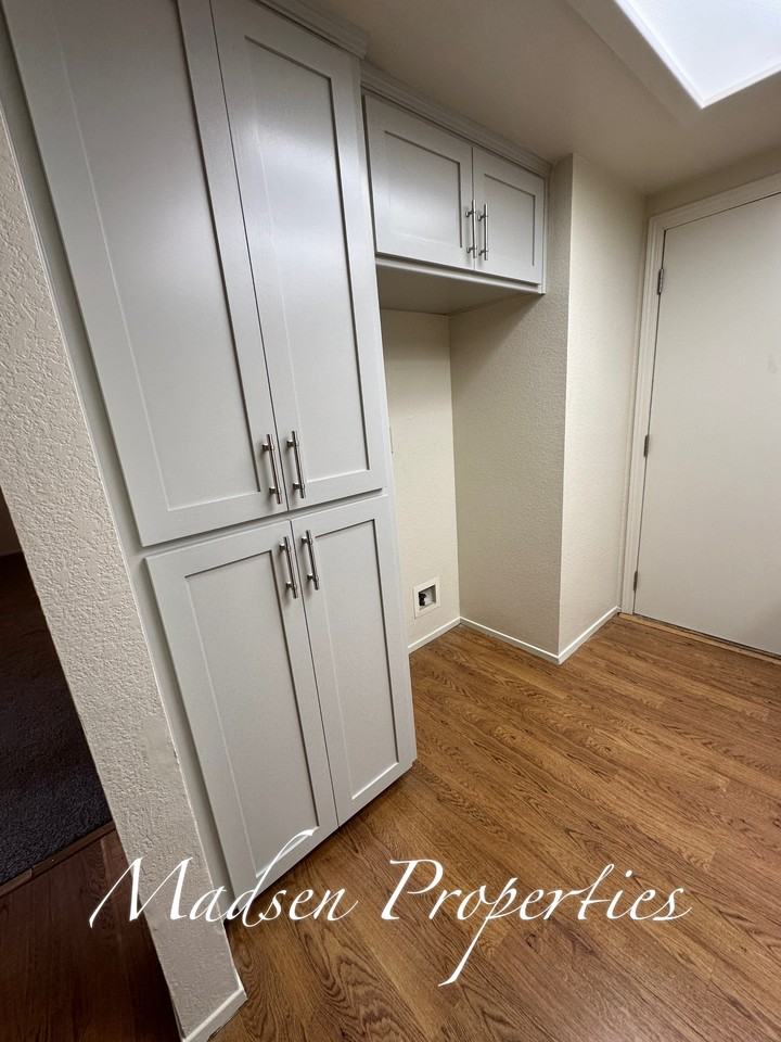 14736 Carnegie Rd #1 - Photo 7 of 25