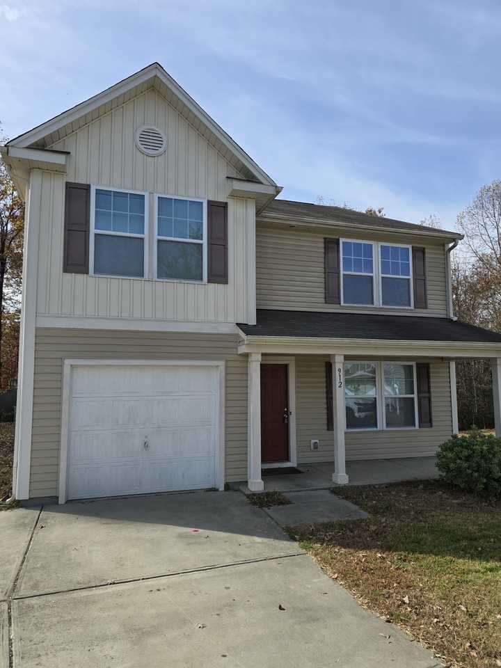 912 Sherman Street #1