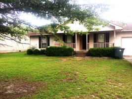 featured image of 6886 Kingsgate Drive #1