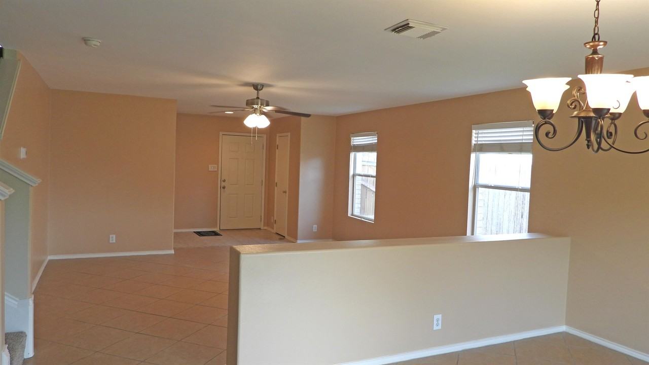 6318 North 19th Lane #1 - Photo 3 of 15