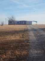 featured image of 800 Avery Dr #1