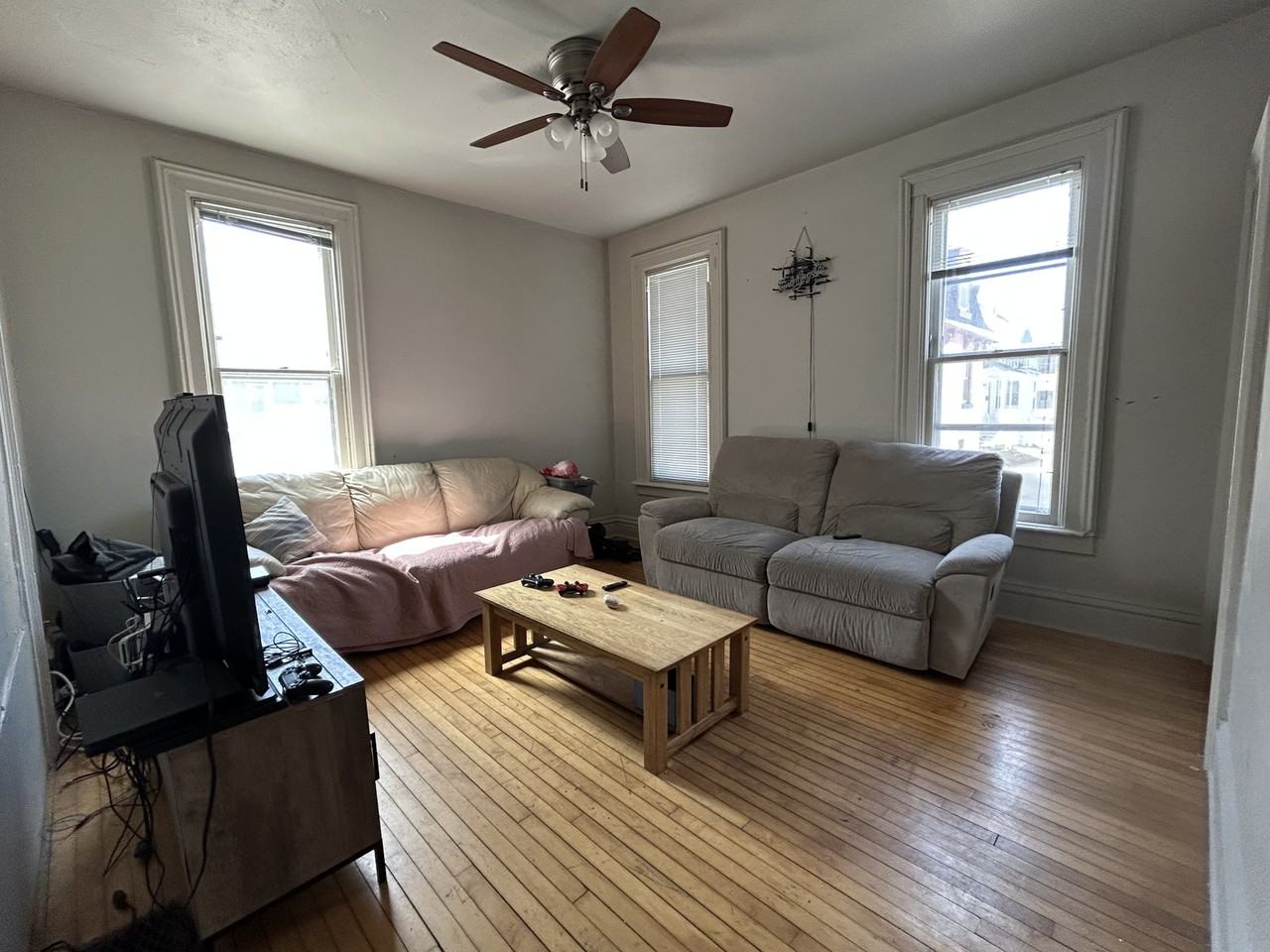 108 East Dayton Street #108 - Photo 3 of 21