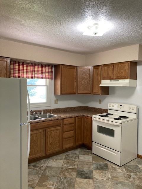 810 5th Street #1 - Photo 3 of 5