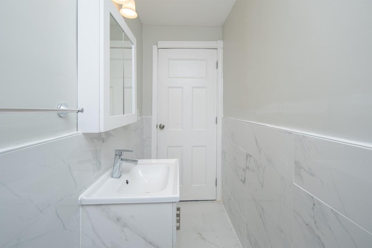 2326 Fifteenth St #2 - Photo 7 of 46