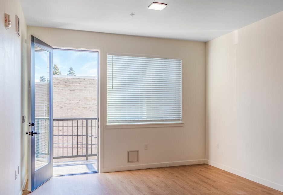 2411 Broadway St - Photo 3 of 14