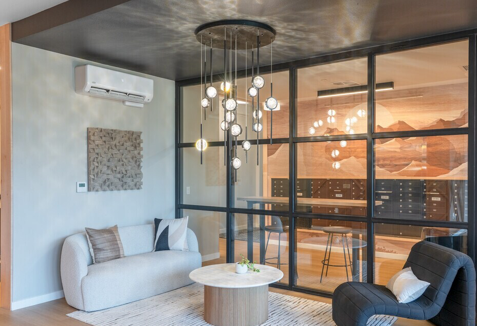 2411 Broadway St - Photo 6 of 14