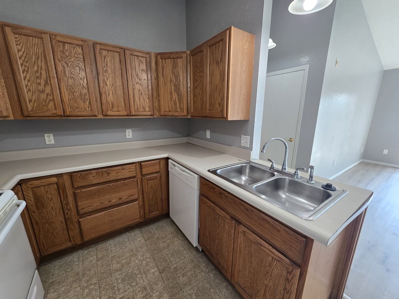 611 Johnson Street #1 - Photo 4 of 21