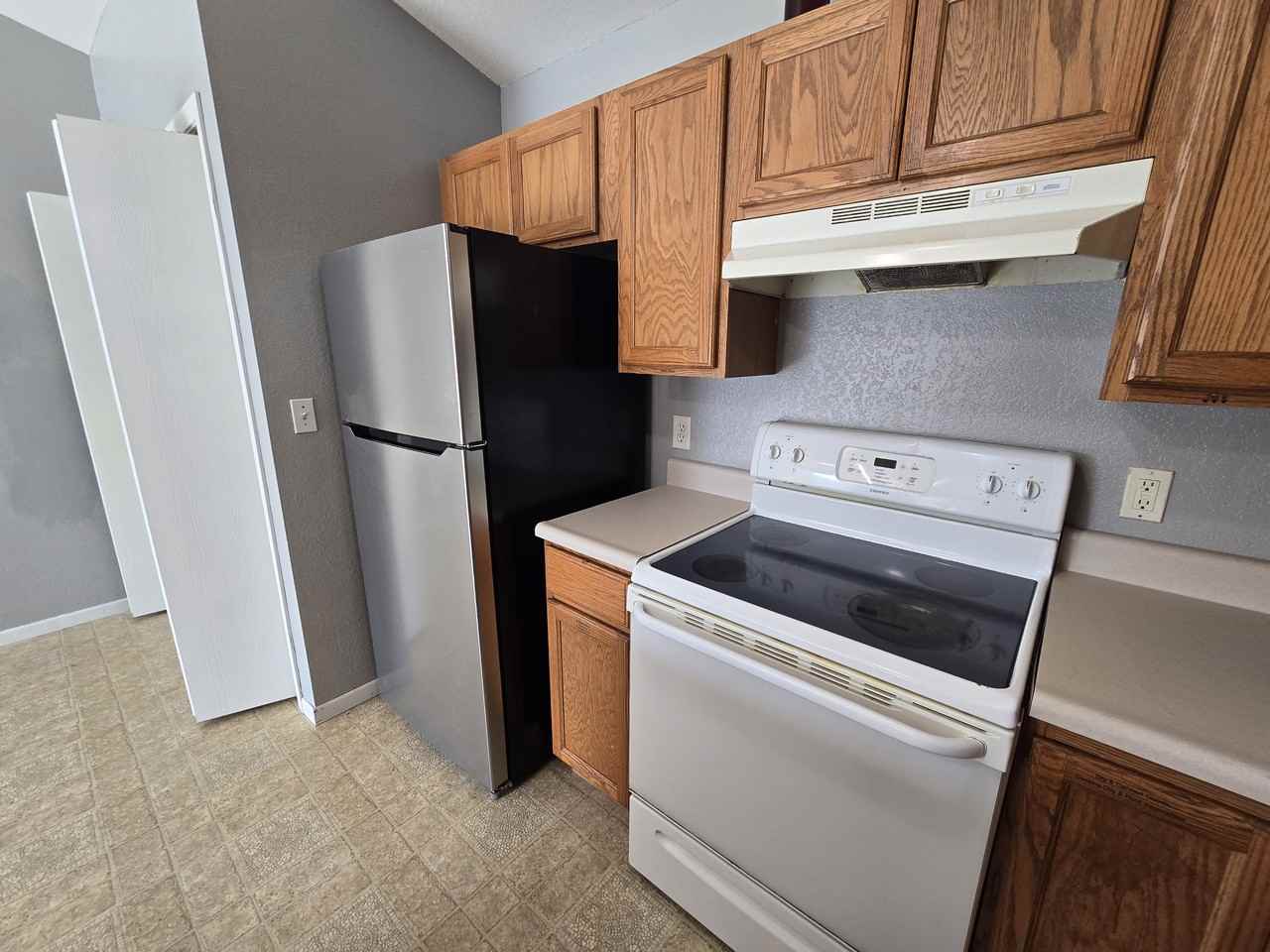 611 Johnson Street #1 - Photo 5 of 21