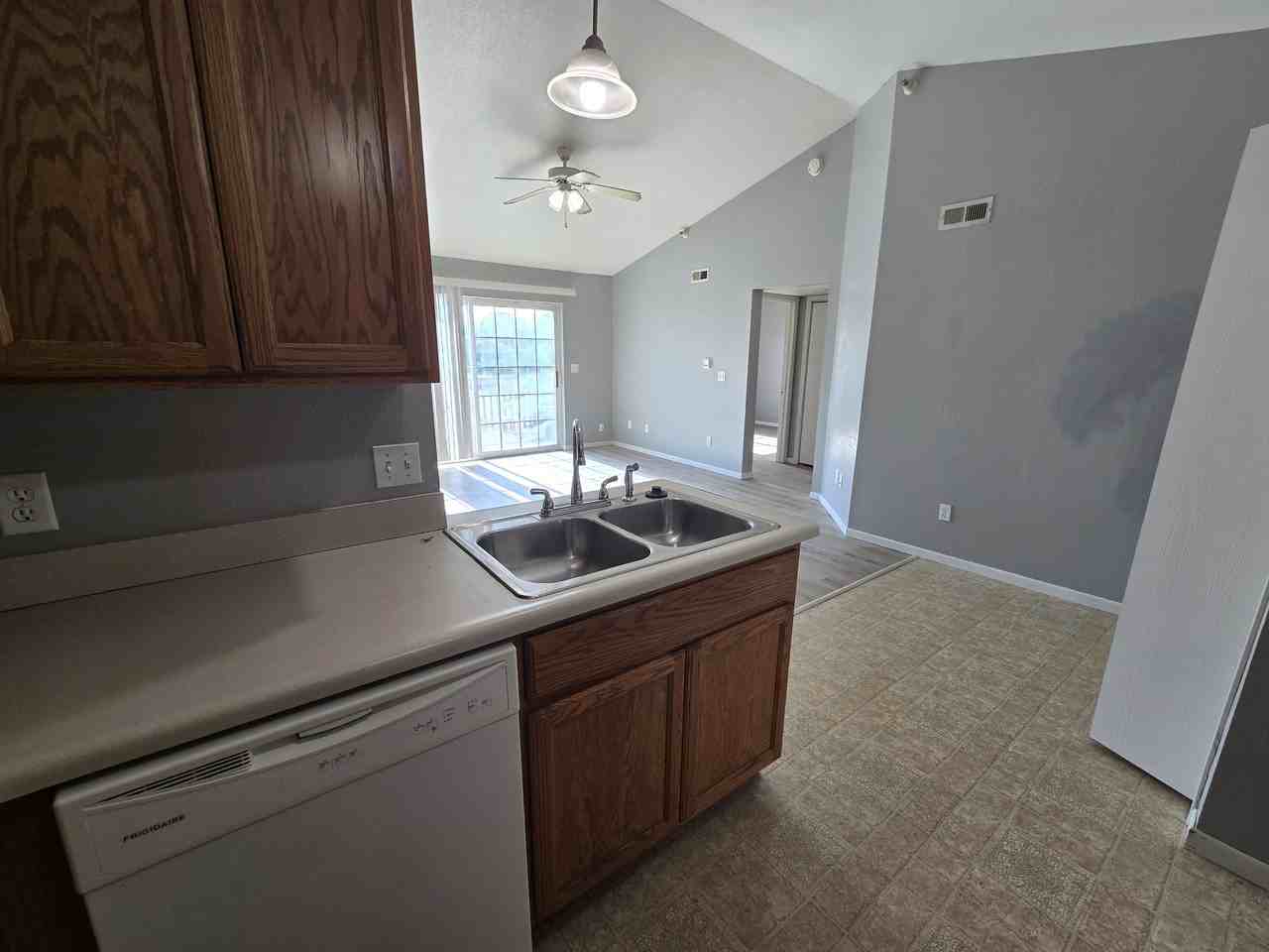 611 Johnson Street #1 - Photo 6 of 21