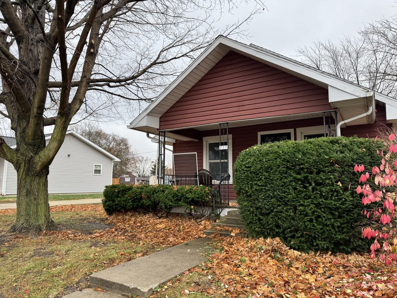 727 E North St #1 - Photo 2 of 10