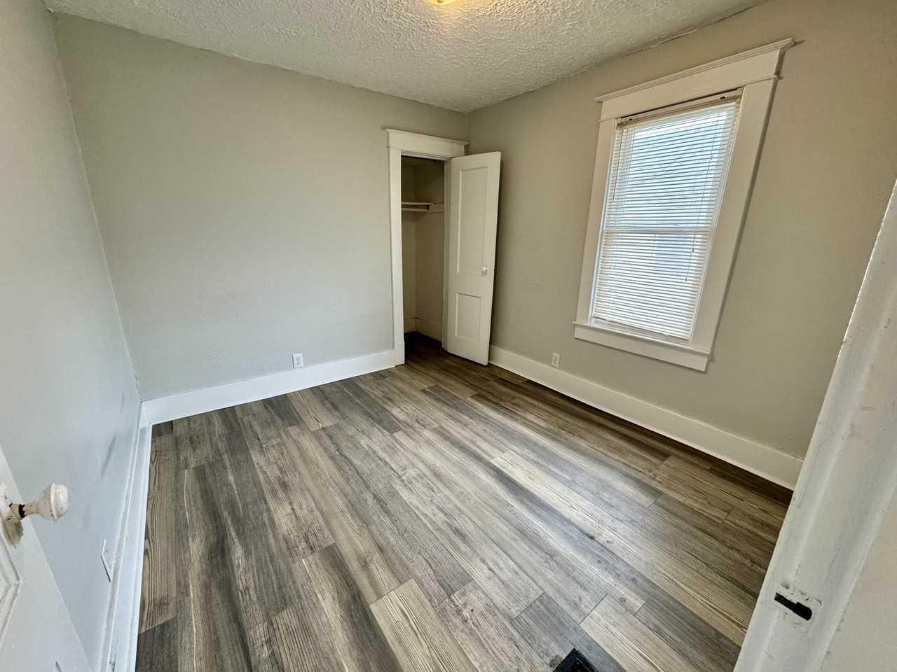 808 E Elm St #1 - Photo 7 of 8