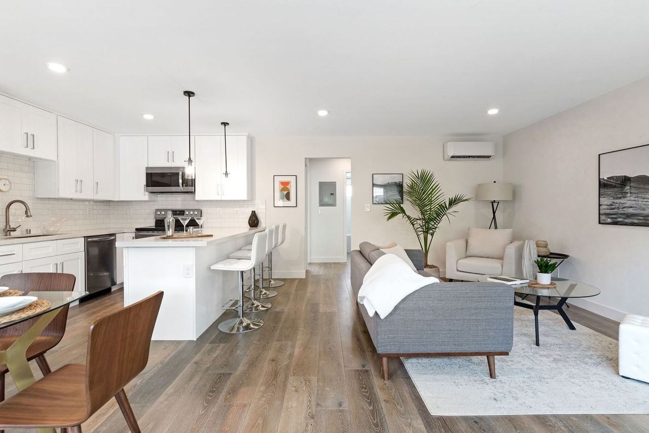 3450 Emerald (312 Calle Miramar LLC) - Photo 2 of 37