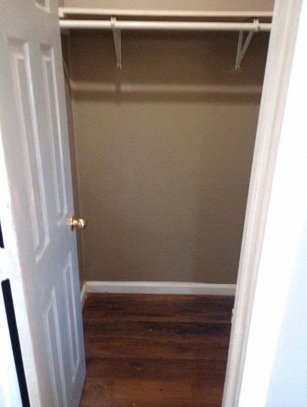 819 W 26th St #819 - Photo 5 of 9