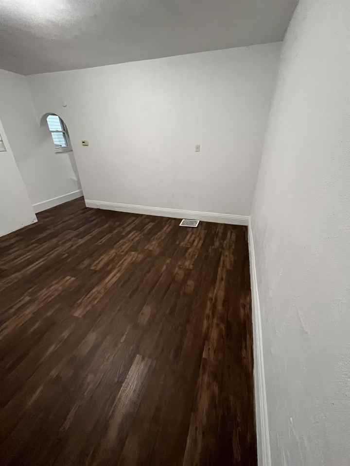 1513 Ridge Avenue #1 - Photo 3 of 42