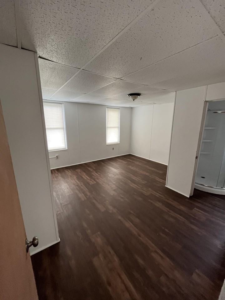 1513 Ridge Avenue #1 - Photo 7 of 42