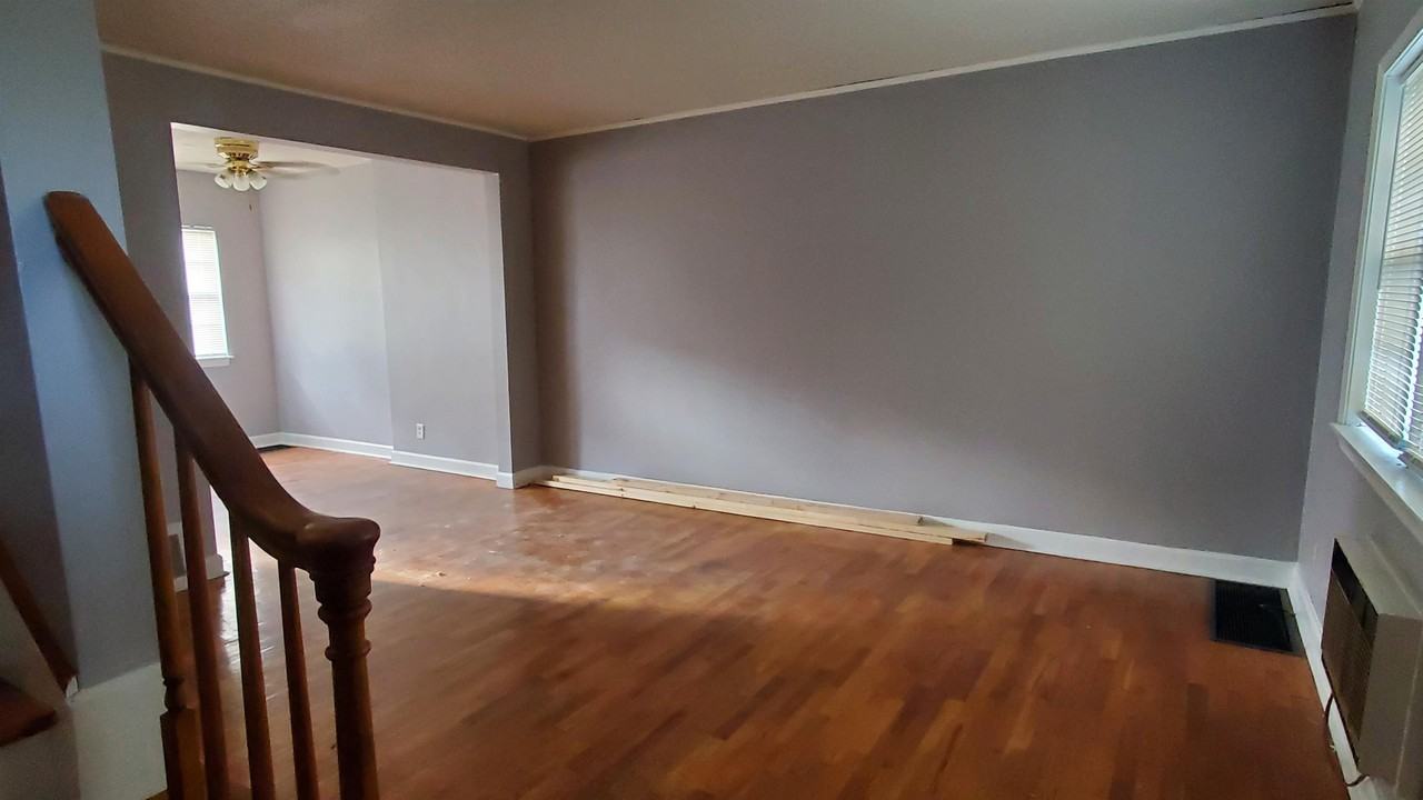 316 Sheffield Ave #1 - Photo 3 of 22