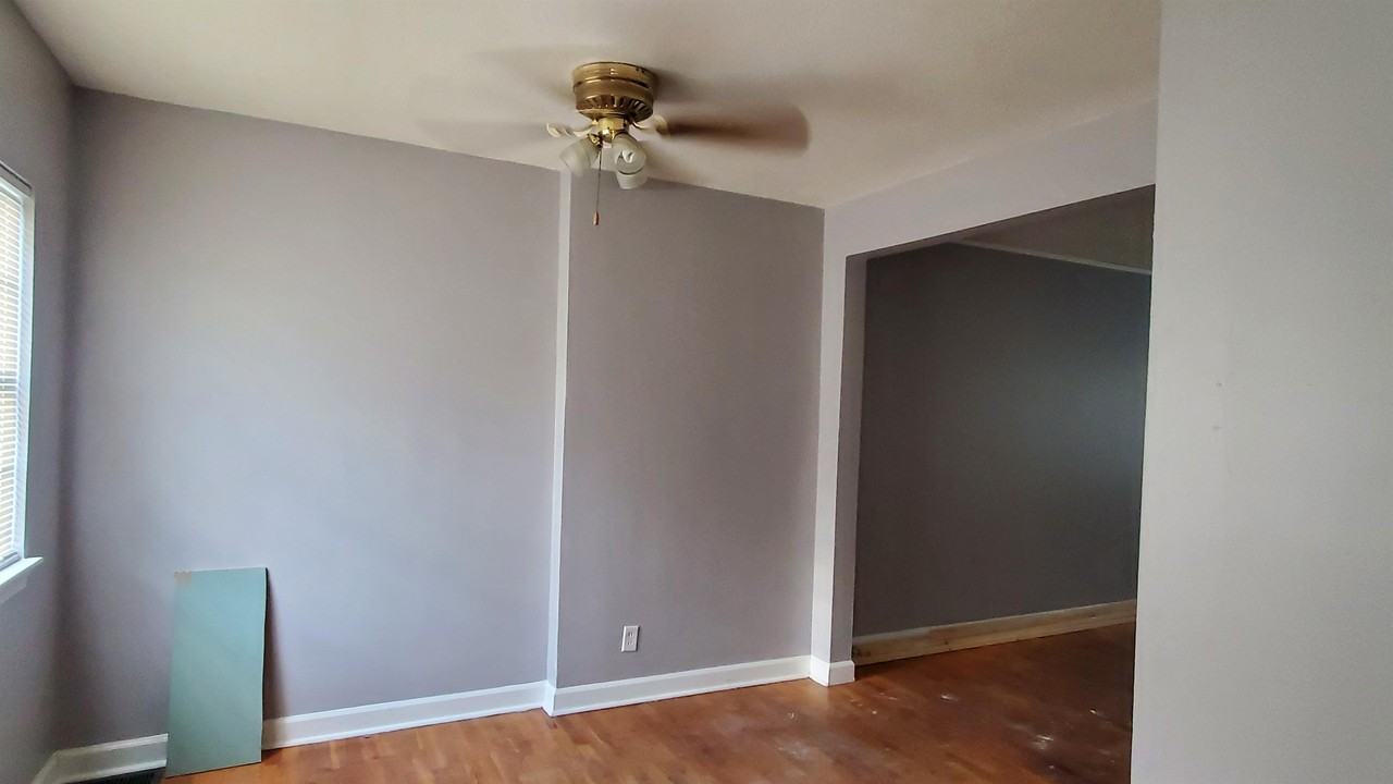 316 Sheffield Ave #1 - Photo 5 of 22