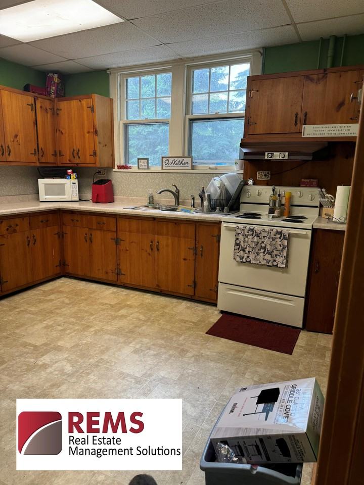 1016 Vine Street #1010 - Photo 3 of 7