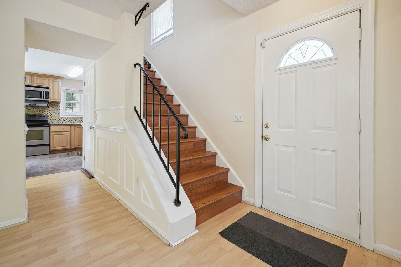 8266 Amity Cir #1 - Photo 3 of 30