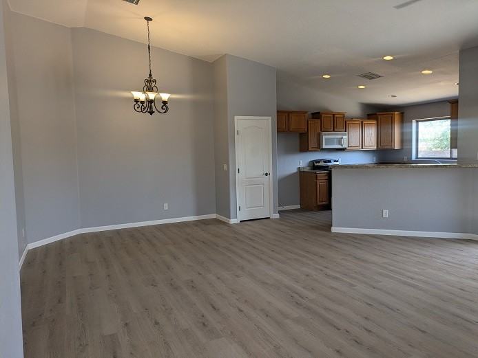 1206 W Prior Ave #1 - Photo 7 of 26