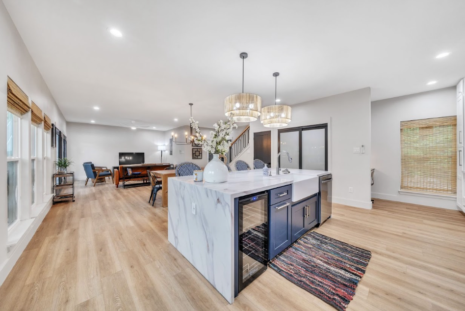 6786 River Road #1 - Photo 6 of 31