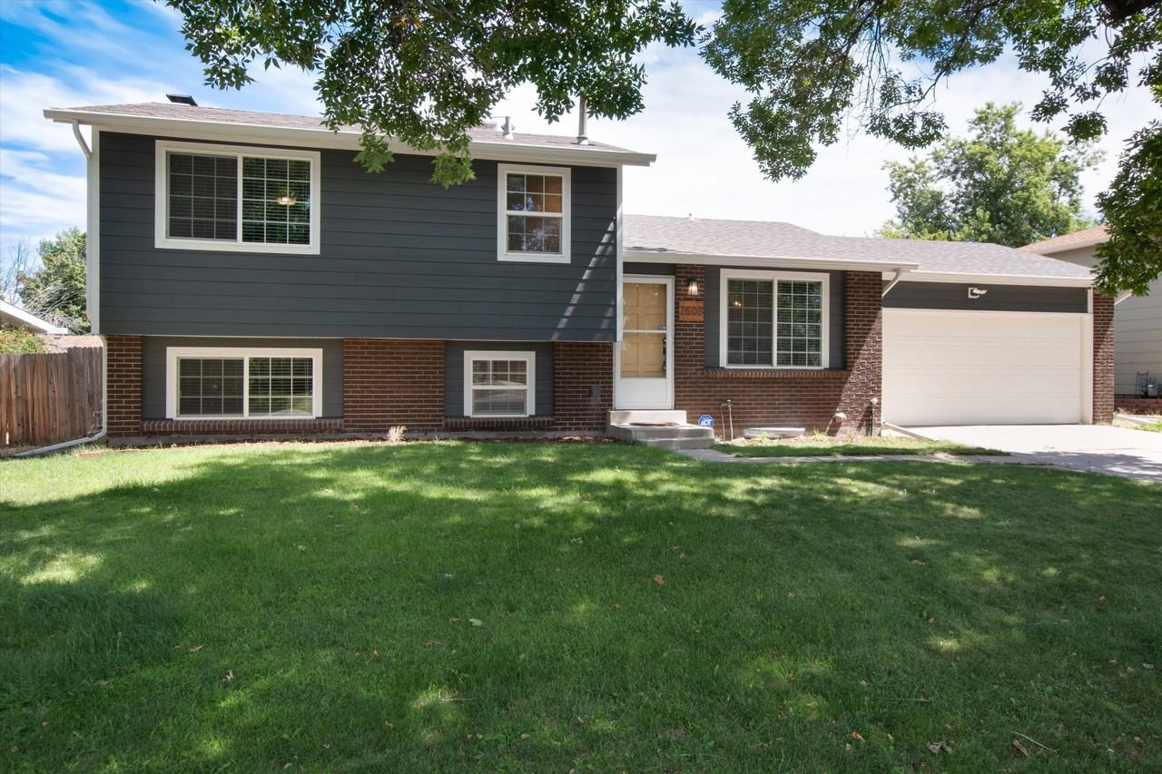 2608 South Cimarron Street - Photo 2 of 35