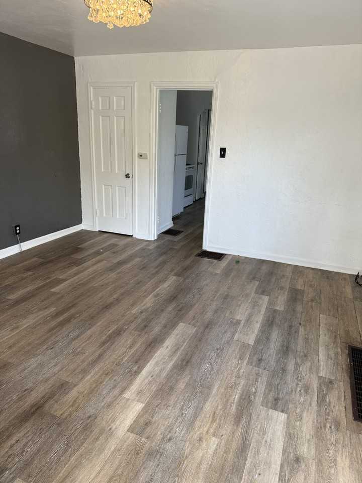 235 E Hillcrest Ave #237 - Photo 2 of 11