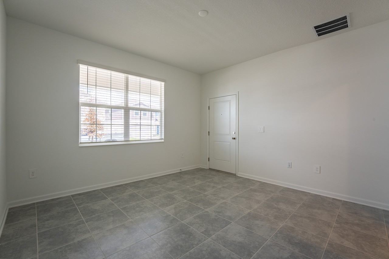 2015 Punch Bowl Ave #1 - Photo 3 of 8