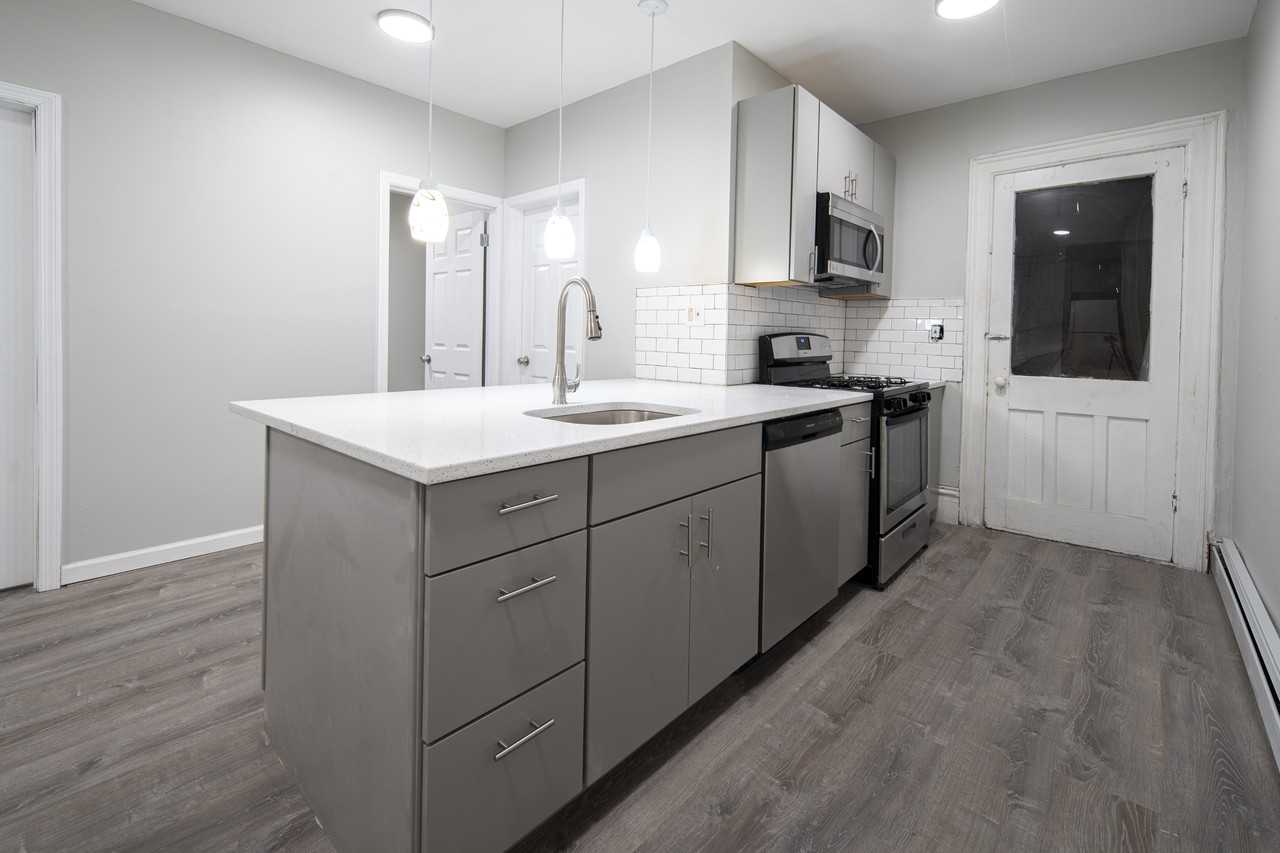 1820 Highland Avenue #1 - Photo 4 of 24