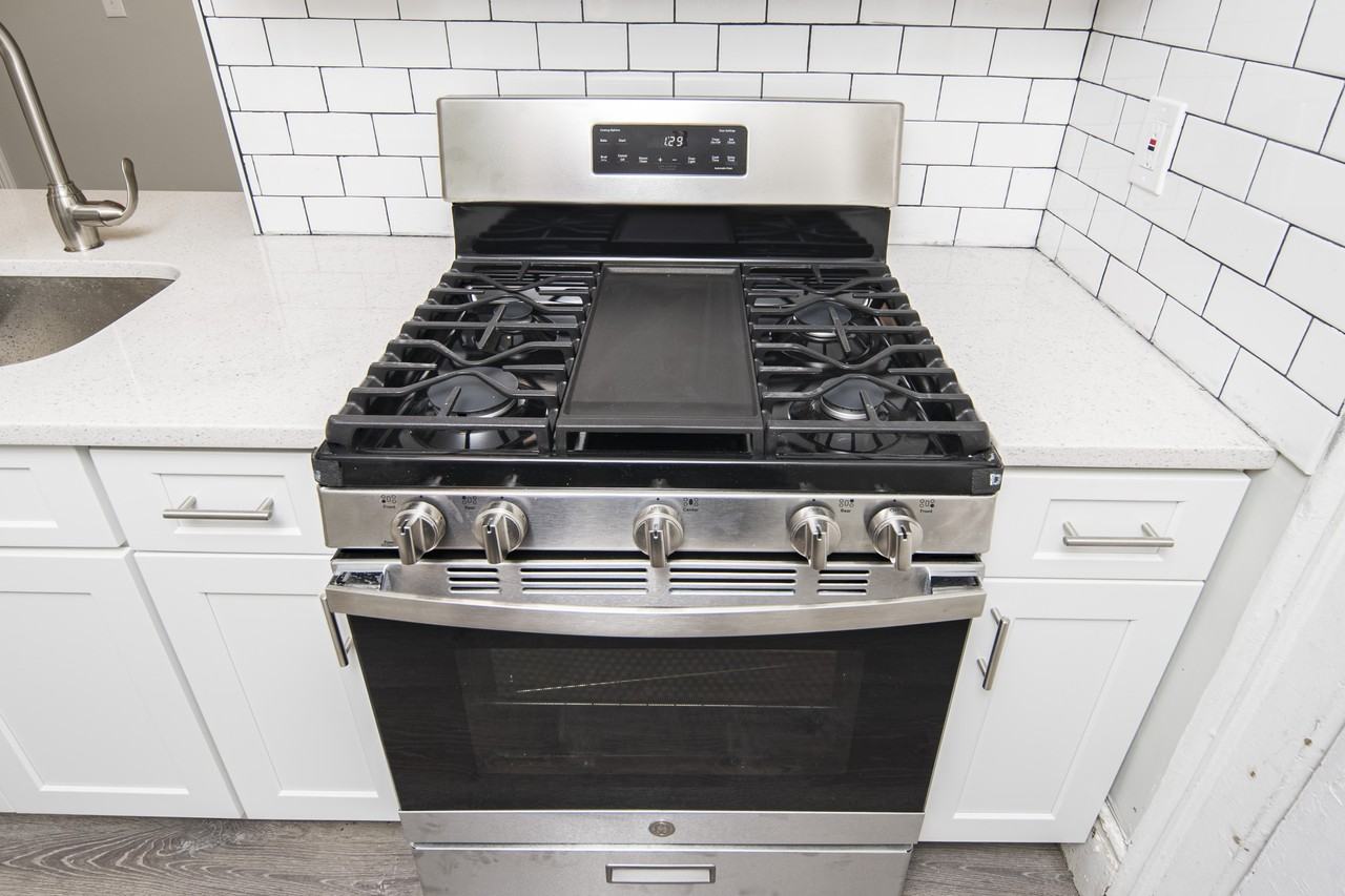 1820 Highland Ave #2 - Photo 5 of 28