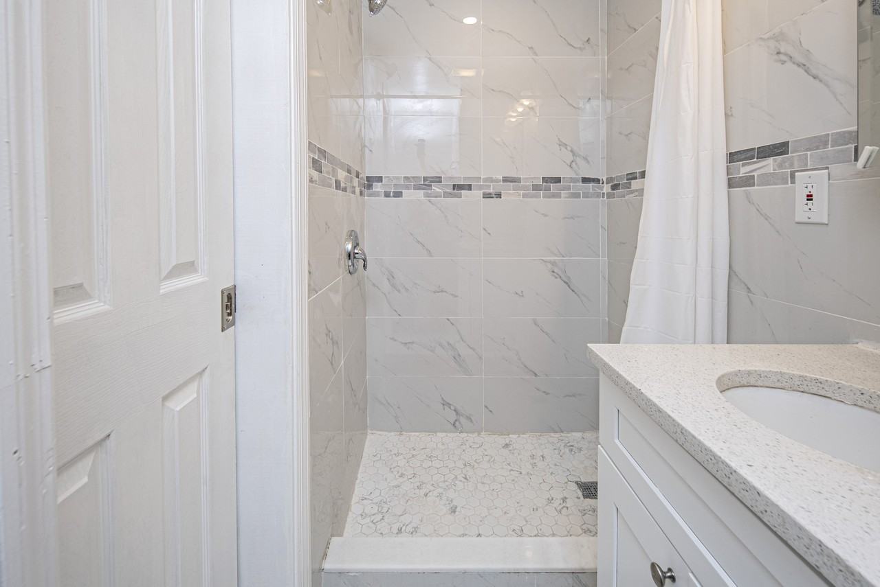 1820 Highland Ave #2 - Photo 7 of 28