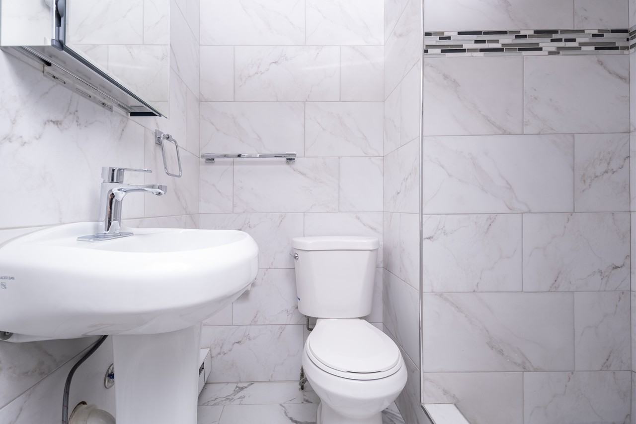 195 9th Street #SF - Photo 5 of 25