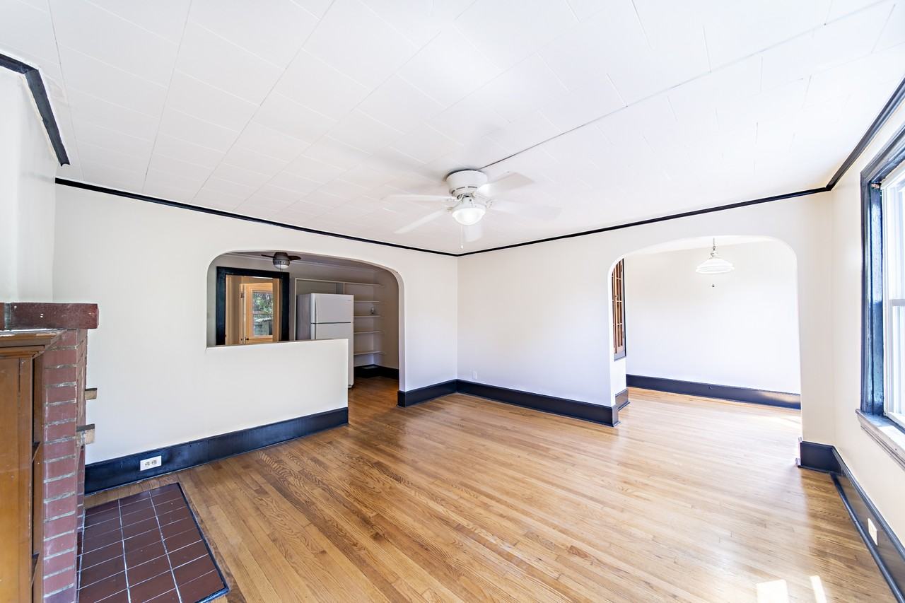 196 10th Street #SF - Photo 6 of 27