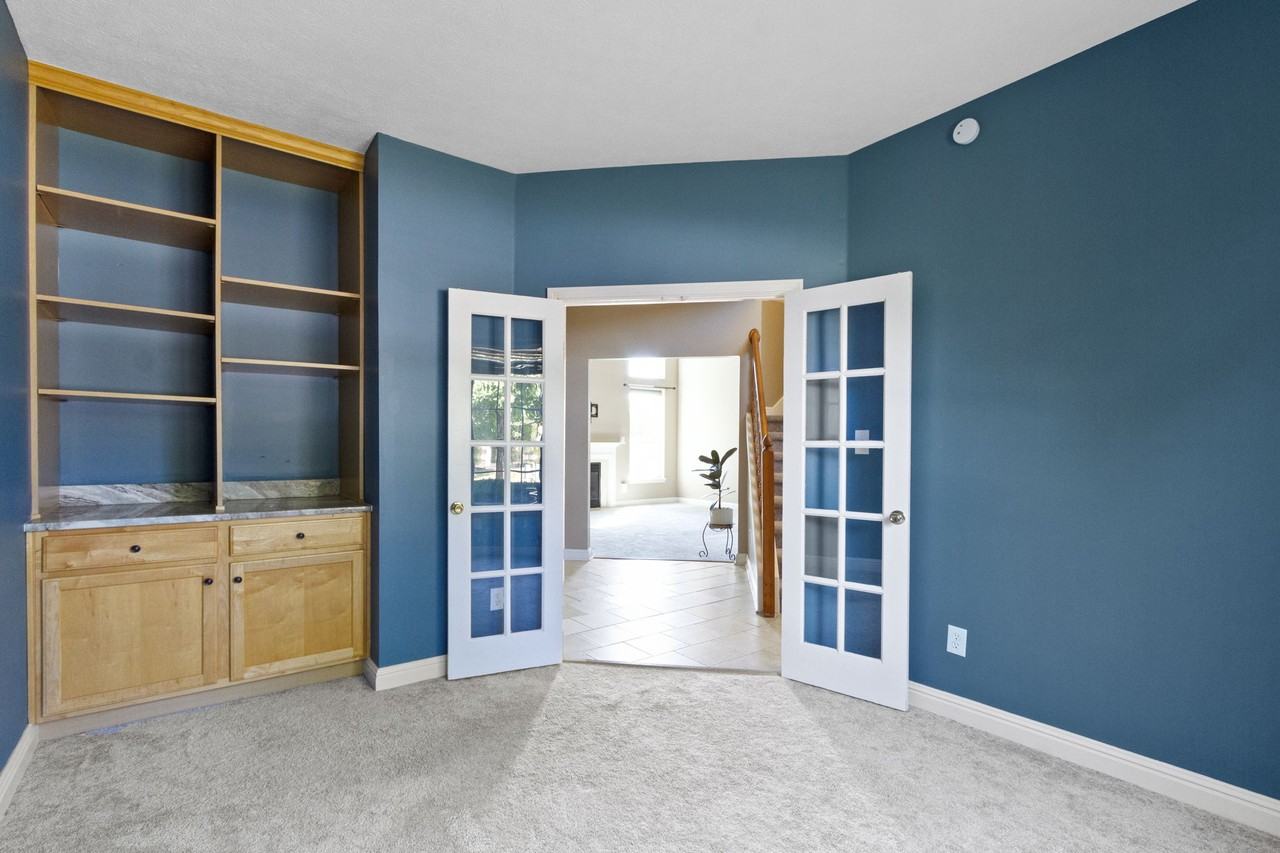 13747 Stone Haven Drive #1 - Photo 7 of 33