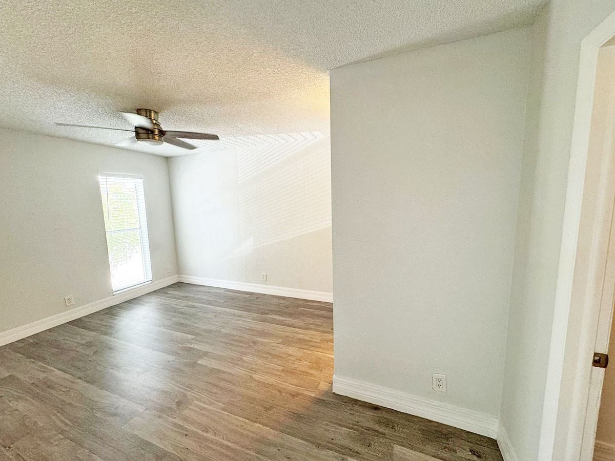 4465 Treehouse Lane #13F - Photo 6 of 16