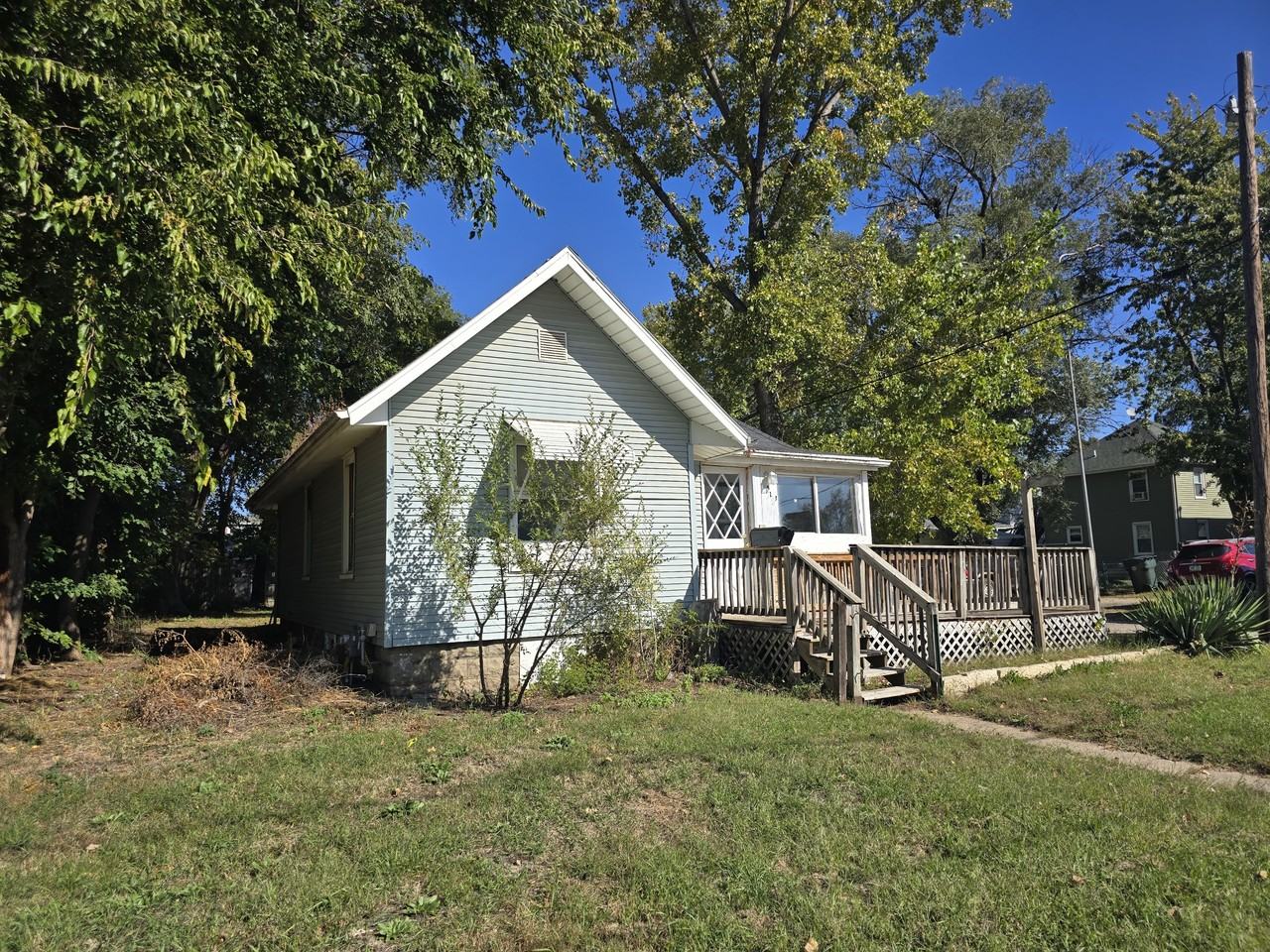 518 Kern St #1 - Photo 3 of 26