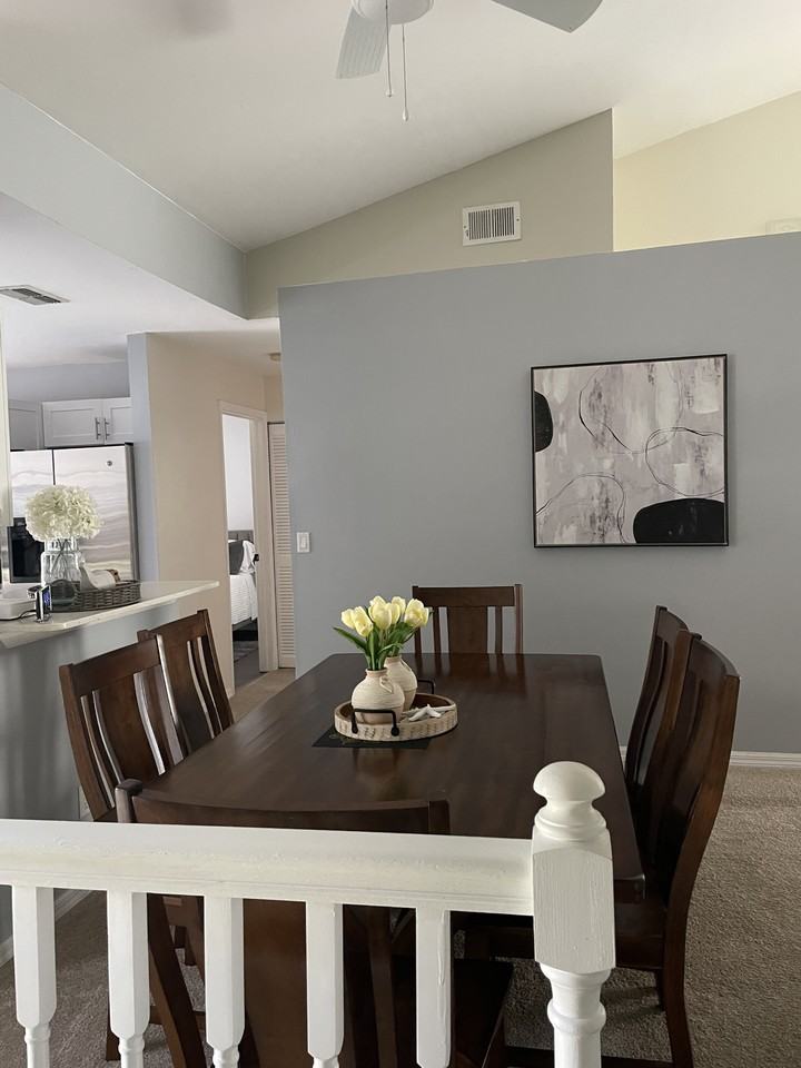 500 Windsor Square #201 - Photo 4 of 47