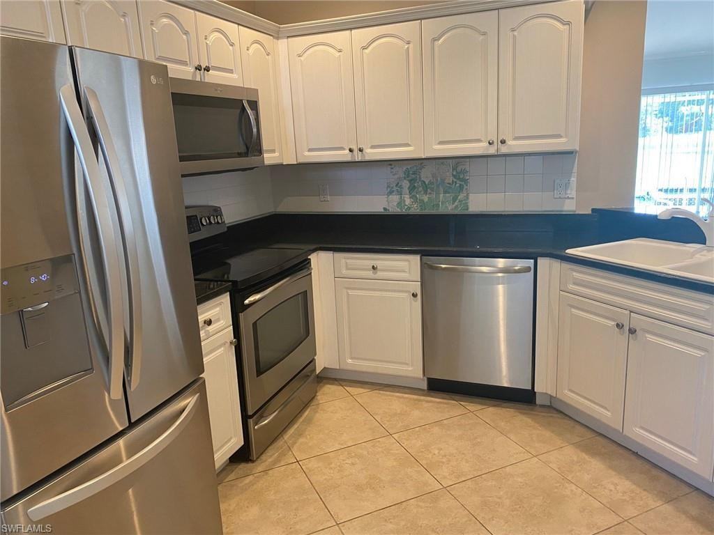 12781 Eagle Pointe Circle #1 - Photo 4 of 10