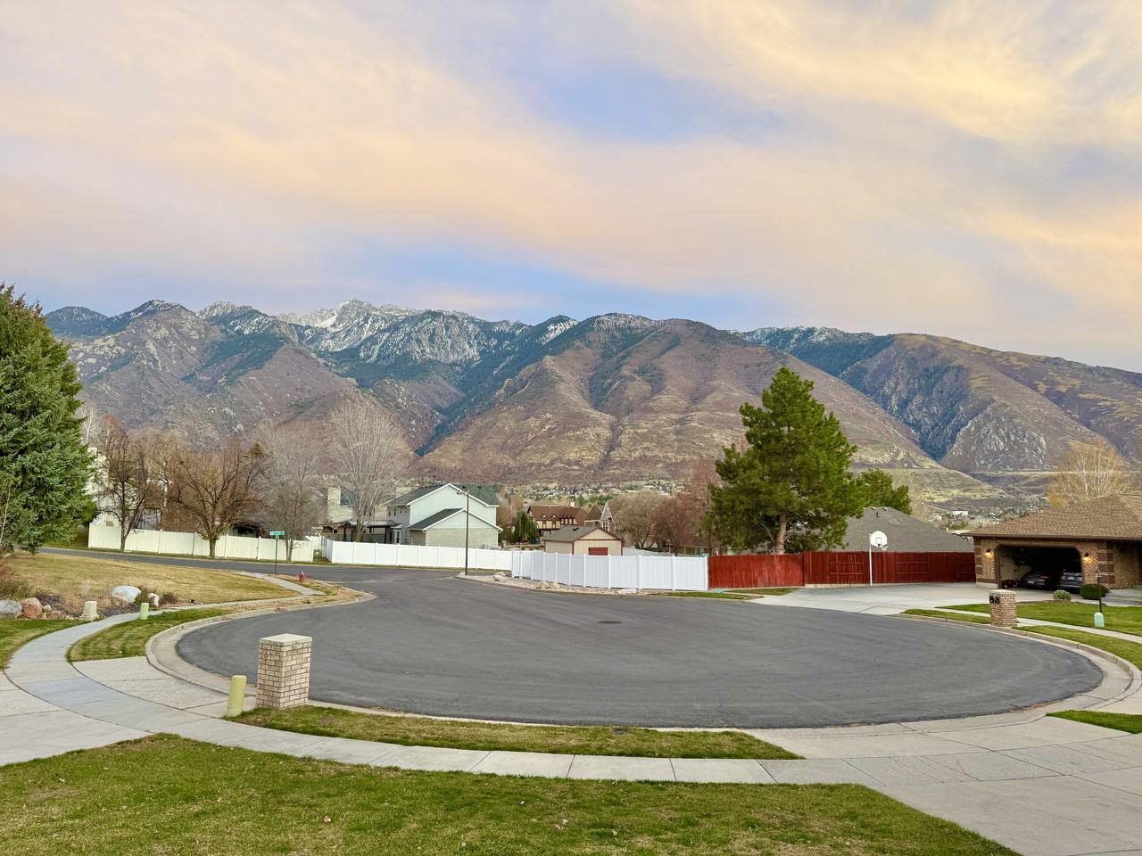 1729 East Colchester Court #1 - Photo 4 of 50